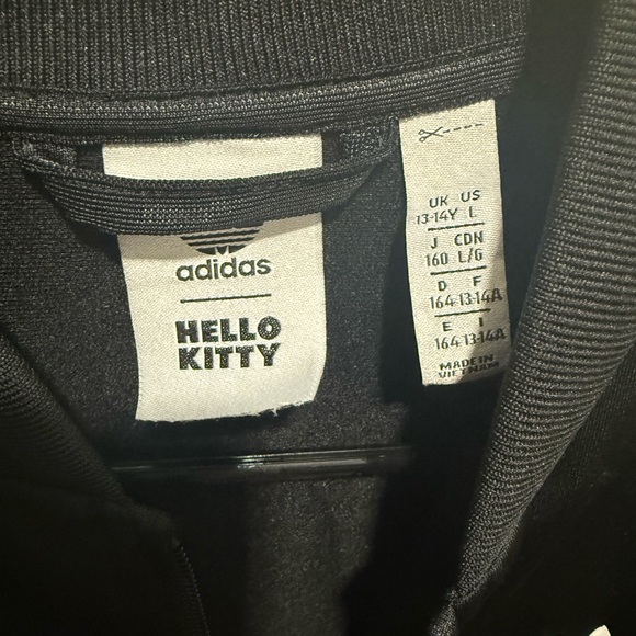 Hello kitty Adidas Track Suit 
Jacket large (13/14) pants size medium(10/12) - Picture 3 of 9